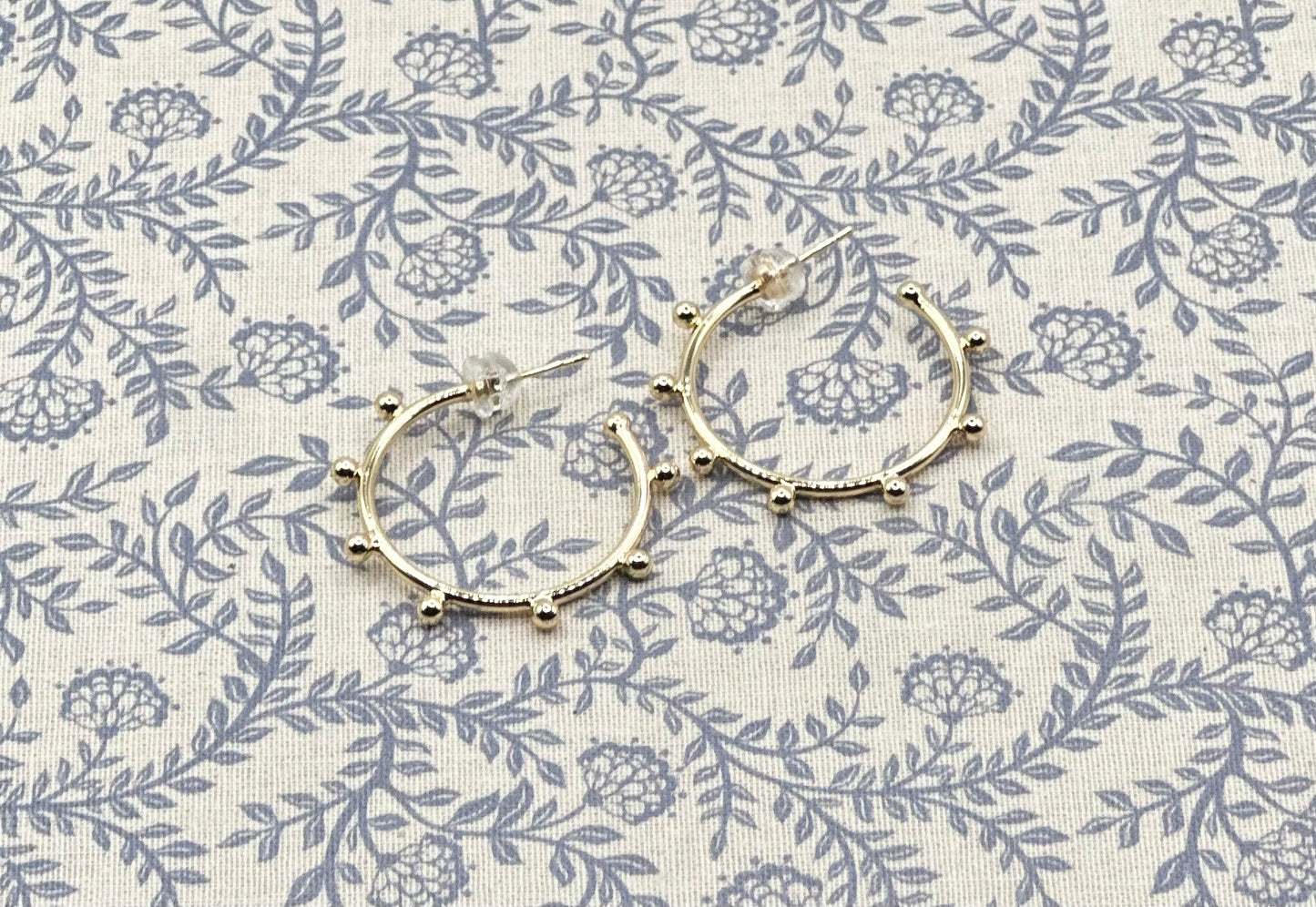Dotted Hoop Earrings (16K Gold Filled)