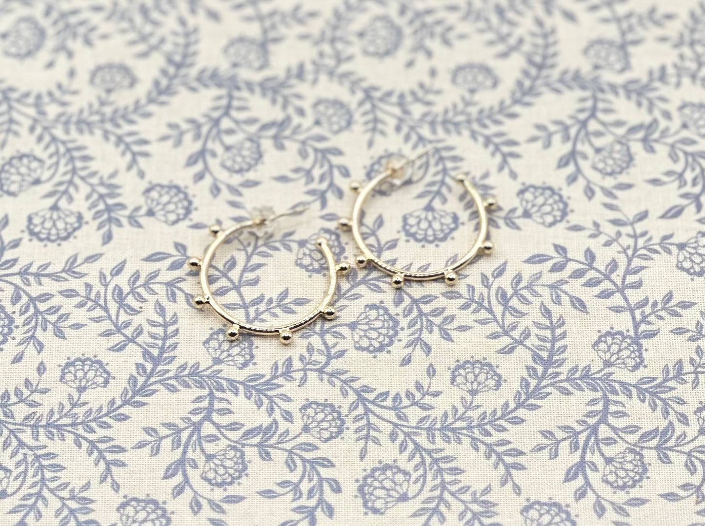 Dotted Hoop Earrings (16K Gold Filled)
