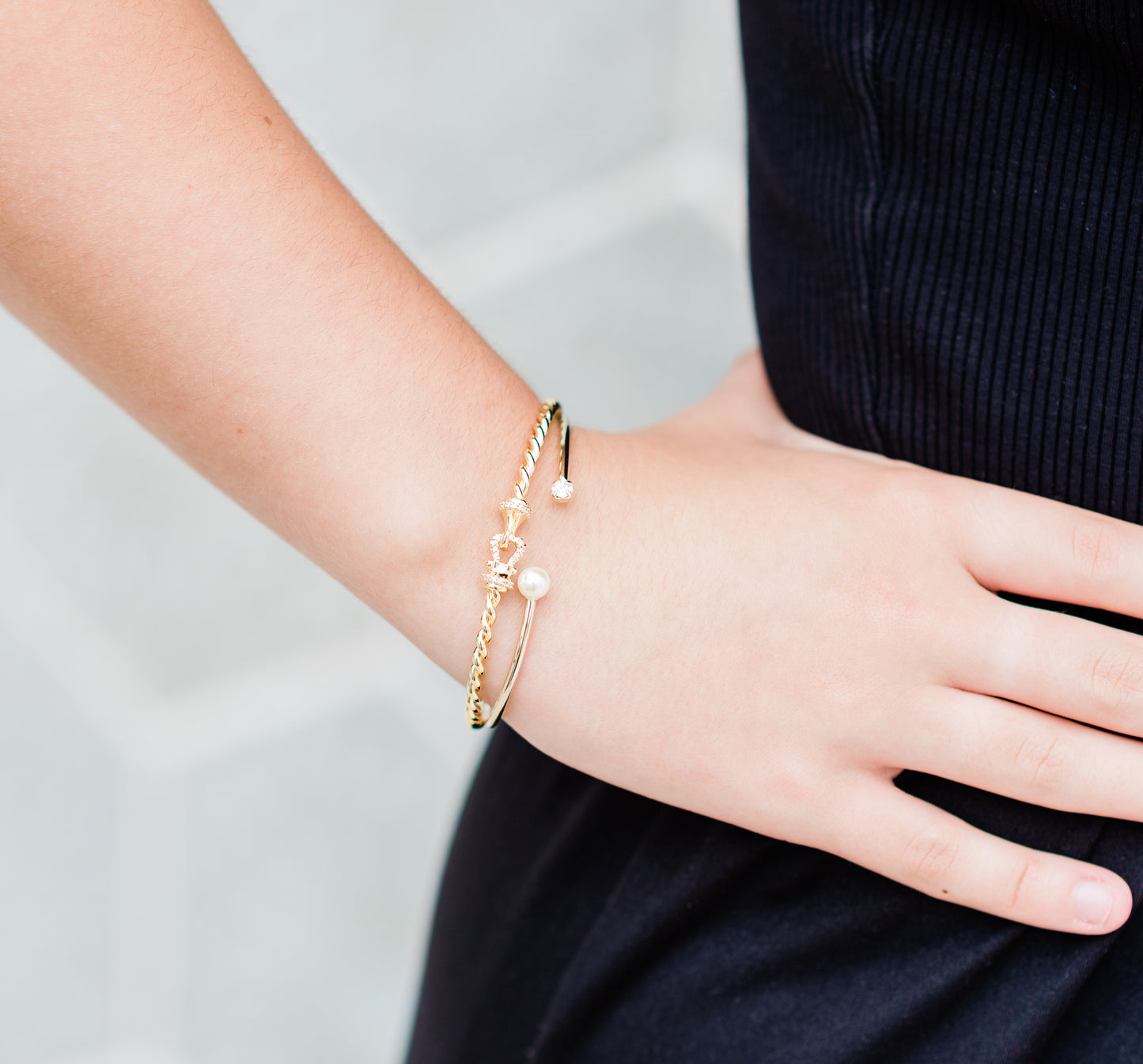 Chloe Pearl and Crystal Bangle Bracelet(18K Gold Filled)